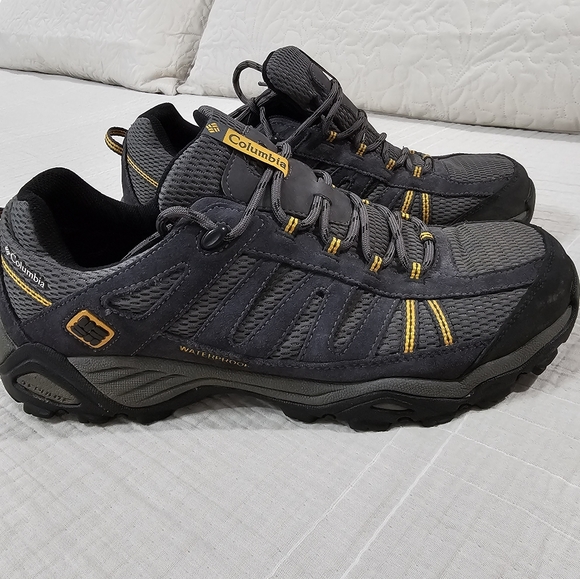 Columbia Other - Columbia Mens North Plains Waterproof Trail Shoes Size 13
